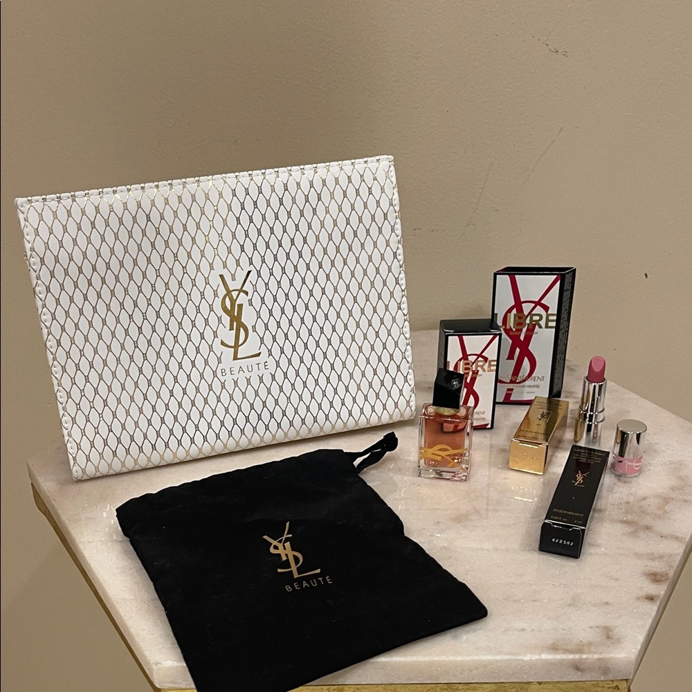 YSL Libre Berry Crush Beauty Set with White and Black Bags